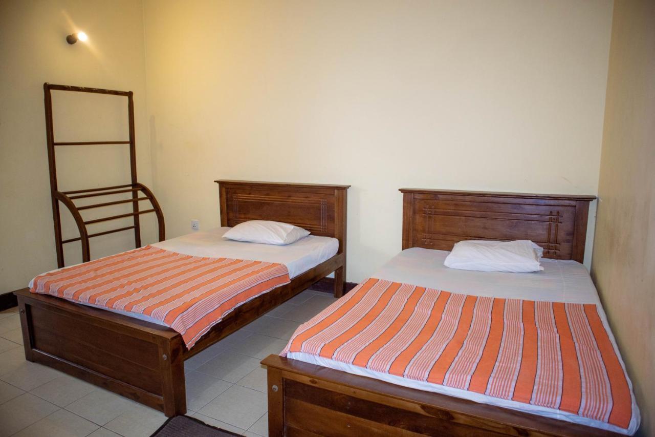 Chamaya Holiday Inn Balangoda Exterior photo
