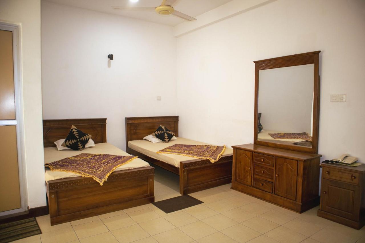 Chamaya Holiday Inn Balangoda Exterior photo